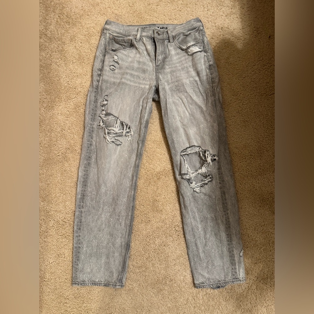American Eagle Outfitters Distressed Gray 90s Straight Jeans